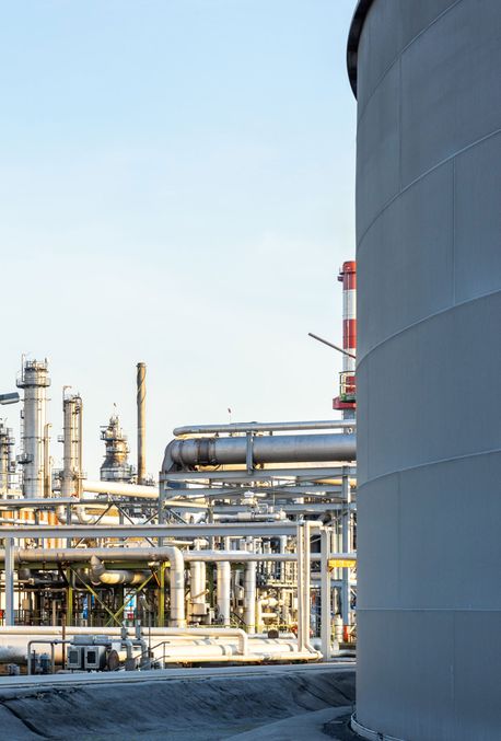 Raffinerie - Bioenergie-Quelle GmbH & Co. KG aus Köln